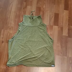 Prana Brighr Olive Green, Barmsee Sleeveless Cowlneck Tank